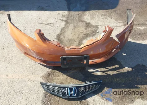 2010 Honda Fit Sport z USA, uszkodzony, nr VIN JHMGE8H40AC012802